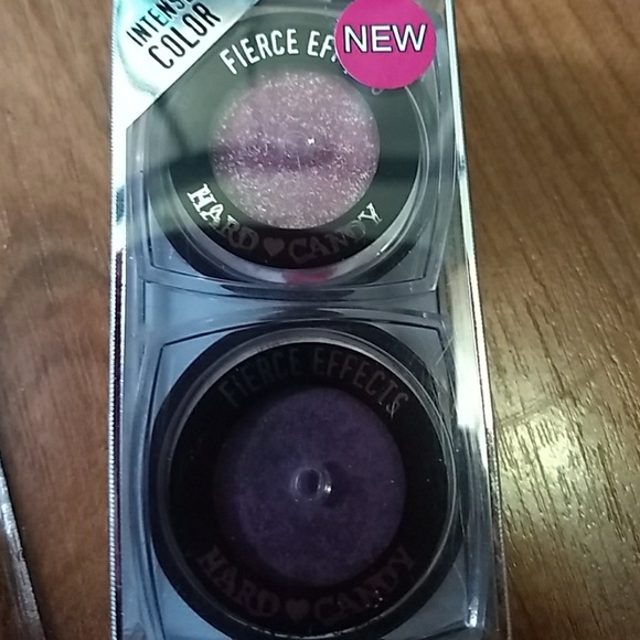 NWT Hard Candy makeup bundle of 3 with free mirror - Picture 2 of 5